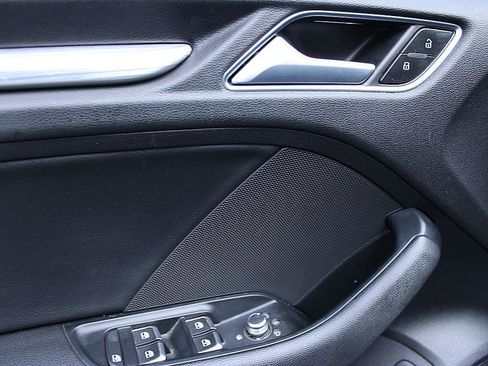 Used 2019 Audi A3 2.0T Premium Plus w/ Premium Plus Package FWD image 9