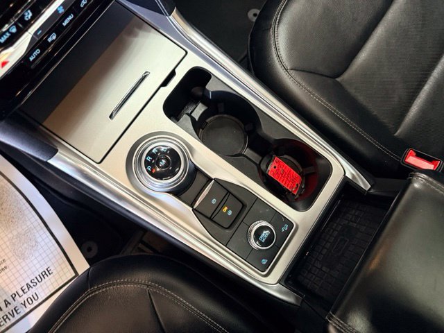 Used 2021 Ford Explorer Limited w/ Hybrid Equipment Group 310A AWD/4WD image 30