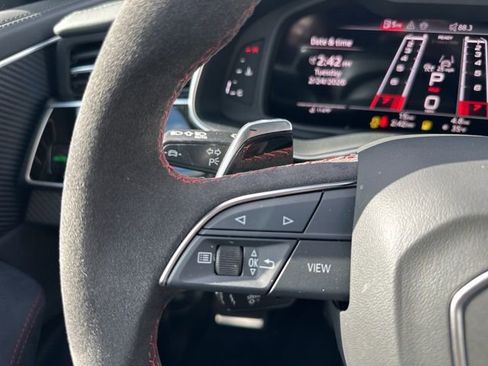 New 2025 Audi RS Q8 performance image 21