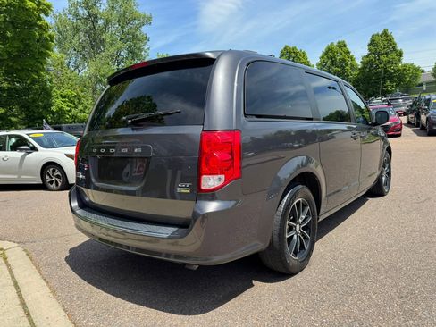 Used 2019 Dodge Grand Caravan GT FWD image 7
