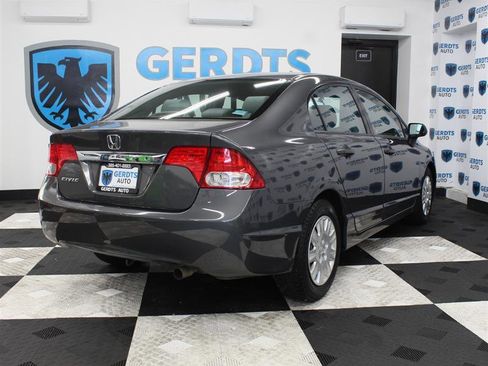 Used 2011 Honda Civic DX-VP image 4