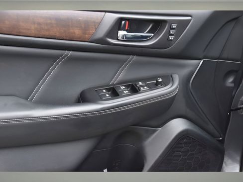 Used 2019 Subaru Outback 2.5i Limited image 27