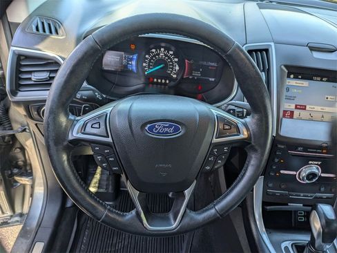 Used 2017 Ford Edge Titanium w/ Equipment Group 302A image 17