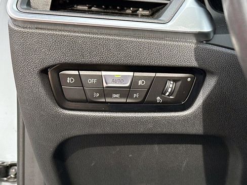 Used 2022 BMW 430i Coupe w/ M Sport Package image 23