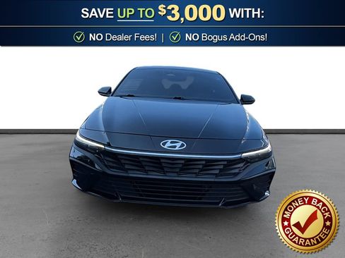 Used 2024 Hyundai Elantra Blue FWD image 11