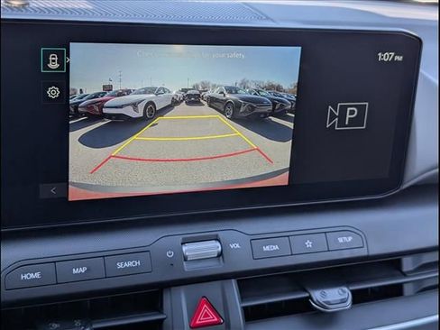 New 2025 Kia K4 LXS image 10