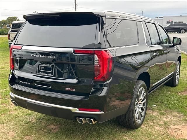 New 2026 GMC Yukon XL Denali w/ Denali Reserve Package AWD/4WD image 13
