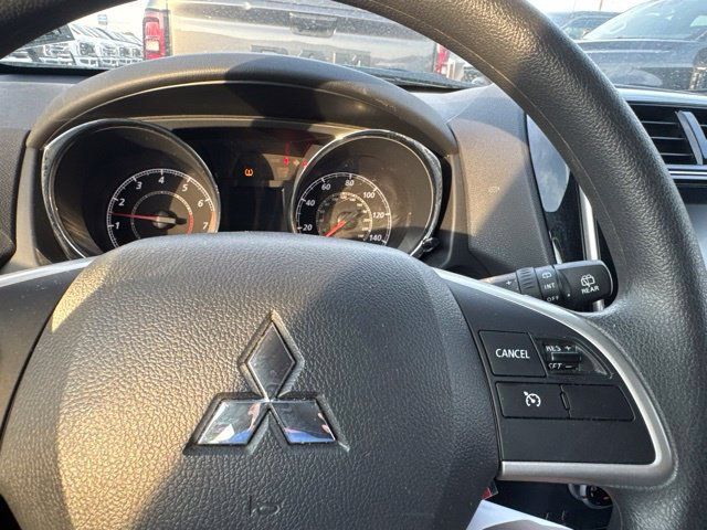Used 2026 Mitsubishi Outlander Sport ES AWD/4WD image 10