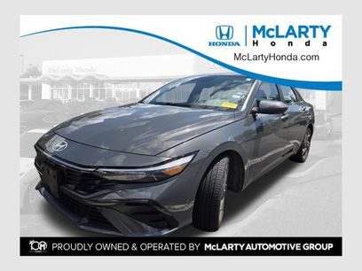 Used 2025 Hyundai Elantra SEL