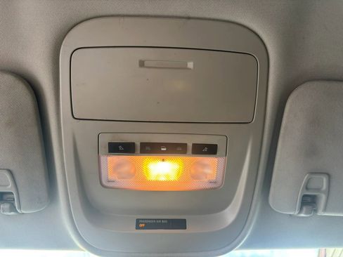 Used 2019 GMC Canyon SLT w/ Driver Alert Package AWD/4WD image 26