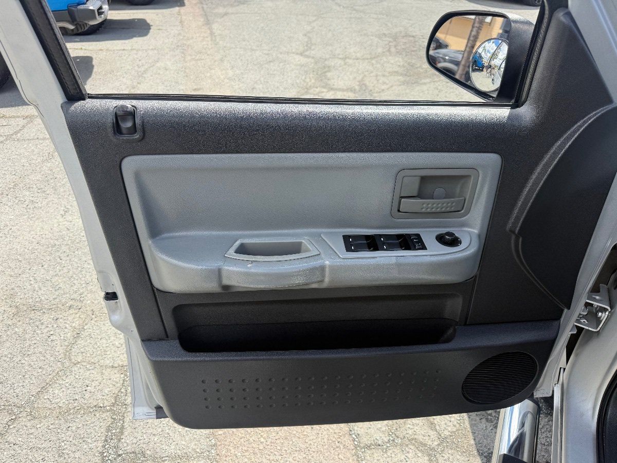 Used 2011 Dodge Dakota Big Horn RWD image 13