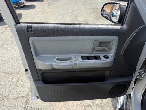 Used 2011 Dodge Dakota Big Horn RWD image 13