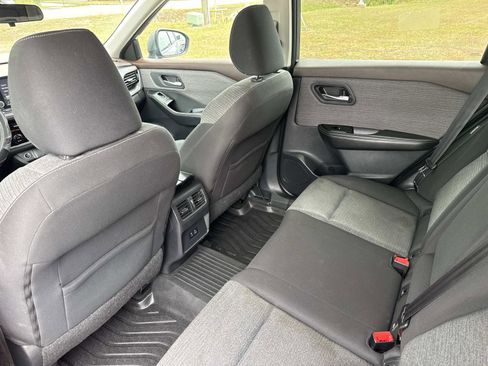 Used 2021 Nissan Rogue SV AWD/4WD image 15