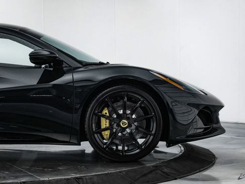 Used 2025 Lotus Emira RWD image 24