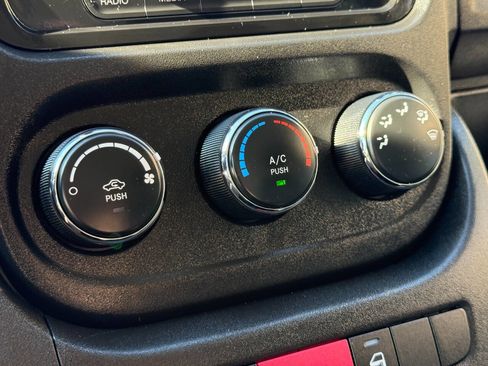 Used 2018 RAM ProMaster 1500 image 20