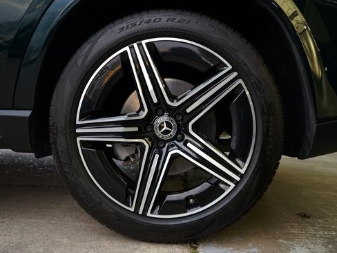 Used 2024 Mercedes-Benz GLE 450 4MATIC image 33