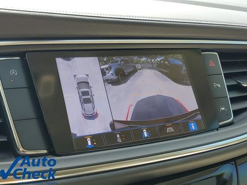 Used 2024 Buick Enclave Essence w/ Technology Package FWD image 28