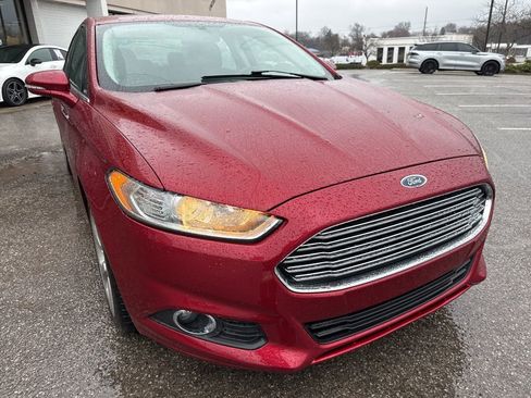 Used 2014 Ford Fusion SE w/ Equipment Group 201A image 15