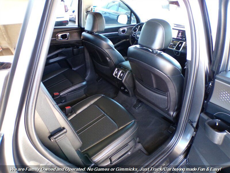 Used 2021 Kia Sorento SX FWD image 28