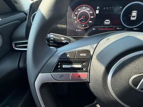 Used 2024 Hyundai Elantra SEL w/ Convenience Package FWD image 13
