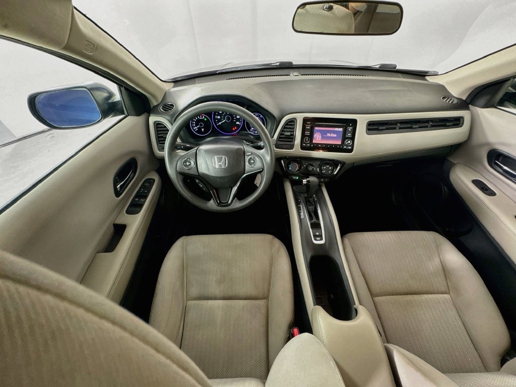 Used 2016 Honda HR-V LX image 24