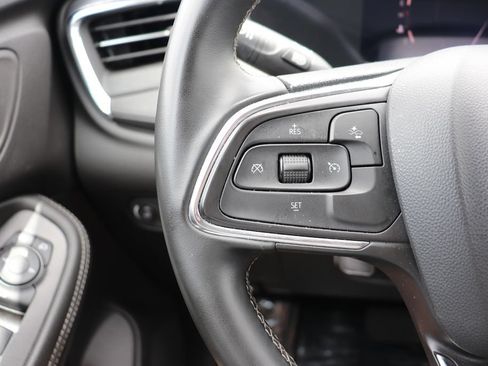 Used 2025 Buick Encore GX Preferred FWD image 19
