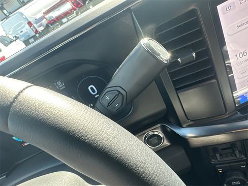 New 2026 Ford F250 Lariat w/ Black Appearance Package image 24