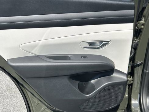 New 2026 Hyundai Tucson SEL FWD image 22