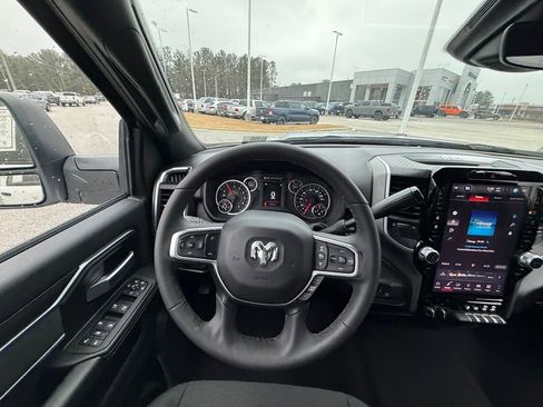 Used 2025 RAM 2500 Big Horn image 14