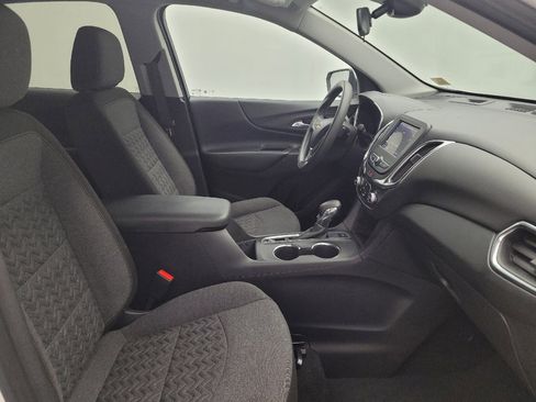 Used 2023 Chevrolet Equinox LT AWD/4WD image 21