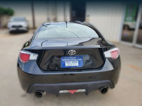 Used 2013 Scion FR-S RWD image 10