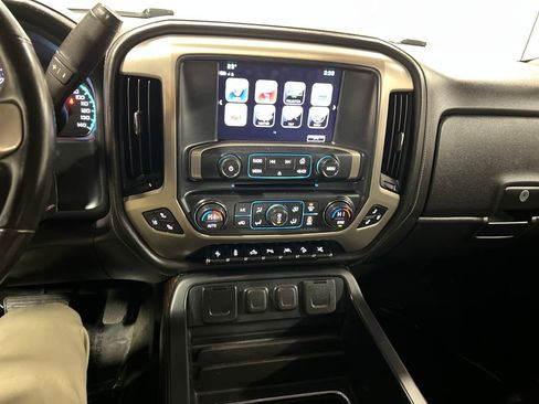 Used 2017 GMC Sierra 1500 Denali w/ Denali Ultimate Package image 18
