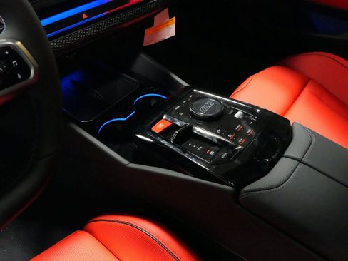 New 2027 BMW M5 Touring AWD/4WD image 5