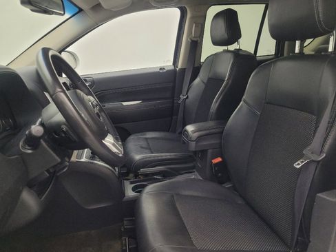 Used 2017 Jeep Compass Latitude AWD/4WD image 17