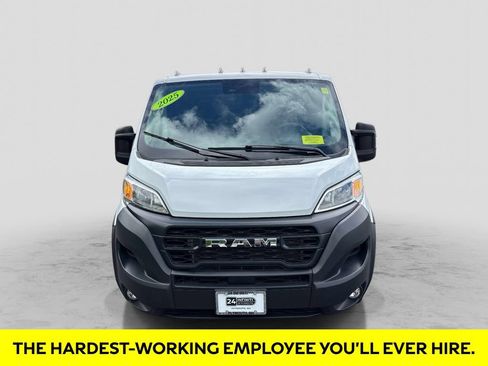 Used 2025 RAM ProMaster 2500 w/ Convenience Group FWD image 7