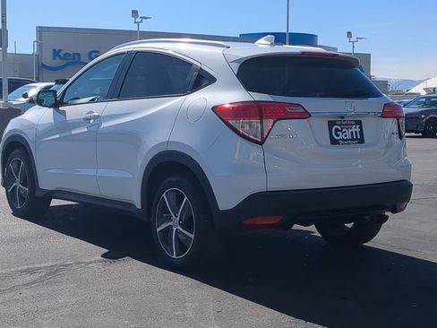 Used 2022 Honda HR-V EX-L image 9