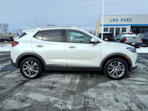 Used 2022 Buick Encore GX Essence w/ Experience Buick Package image 28
