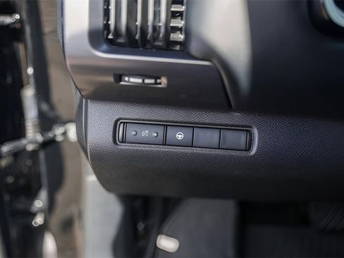 Used 2024 Nissan Pathfinder Rock Creek image 19