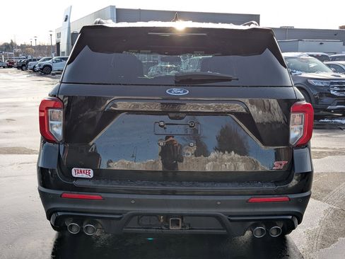 Certified 2020 Ford Explorer ST w/ Premium Technology Package image 5