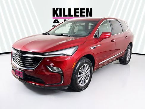 Used 2024 Buick Enclave Premium image 3
