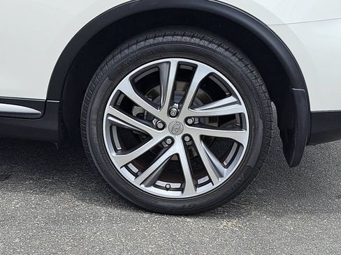Used 2016 INFINITI QX50 2WD w/ Deluxe Touring Package image 35