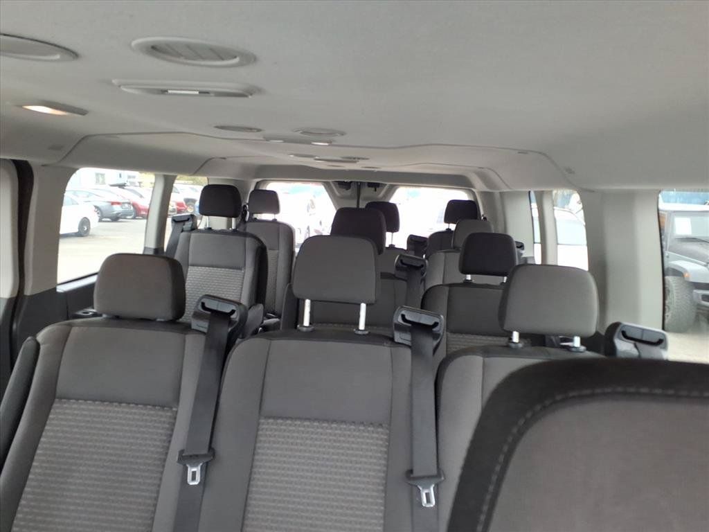 Used 2023 Ford Transit 350 XLT RWD image 15