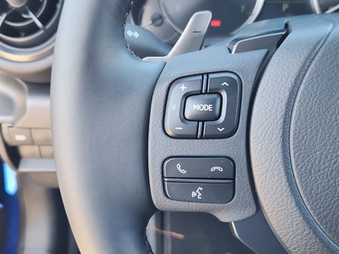 Certified 2025 Lexus IS 350 F Sport image 36