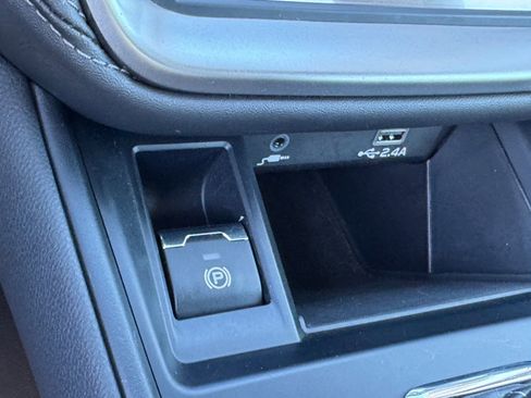 Used 2024 Subaru Legacy image 34