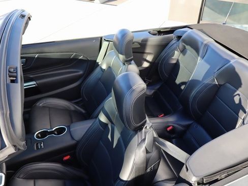 Used 2025 Ford Mustang Premium image 32