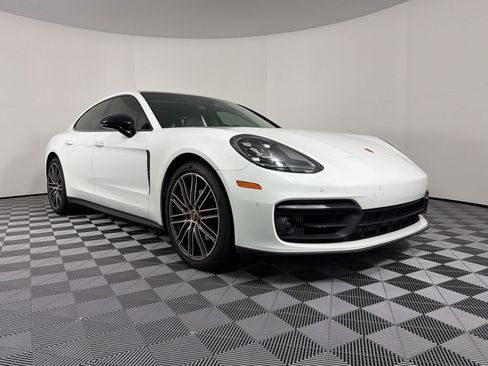 Certified 2023 Porsche Panamera Platinum Edition RWD image 11