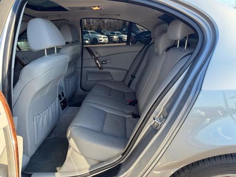 Used 2007 BMW 525xi Sedan image 17