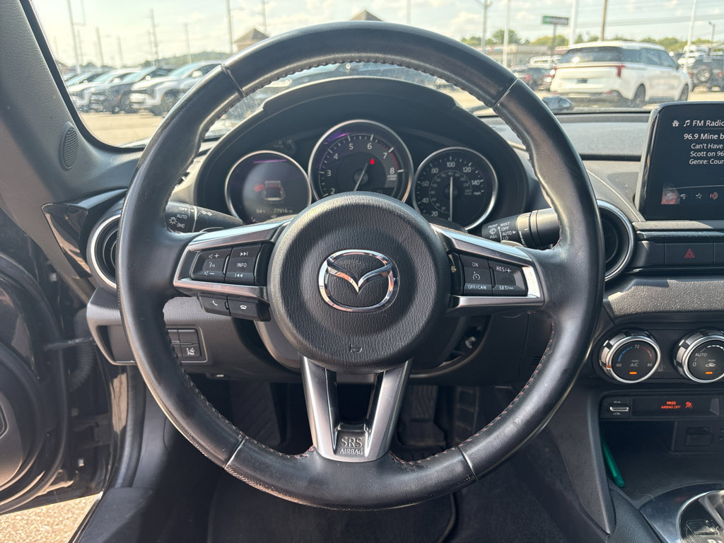 Used 2018 MAZDA MX-5 Miata RF Grand Touring RWD image 16