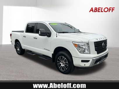 Used 2021 Nissan Titan SV w/ SV Convenience Package