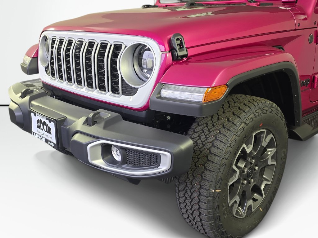 New 2026 Jeep Wrangler Unlimited Sahara w/ Whitecap Package AWD/4WD image 12